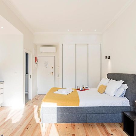 150 Rivoli Apartments By Lovelystay Porto Exterior photo